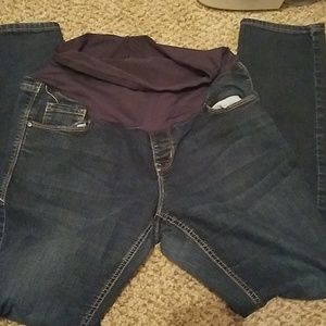 Maternity jeans